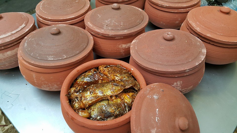 niêu cá diếc kho ngon niêu cá diếc kho ngon