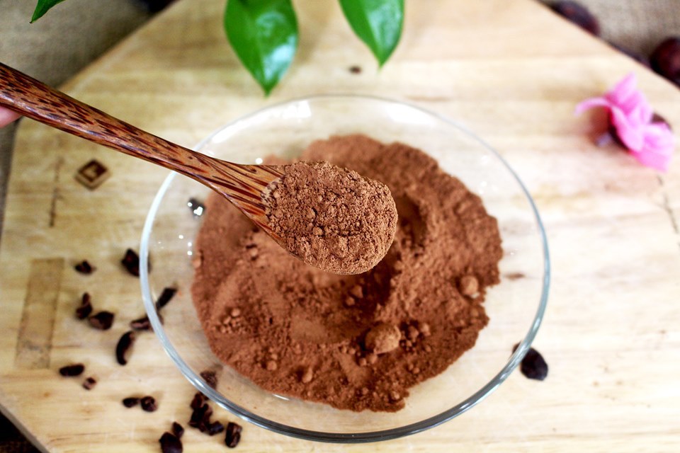 Tại sao lại cần kiềm hóa bột ca cao?