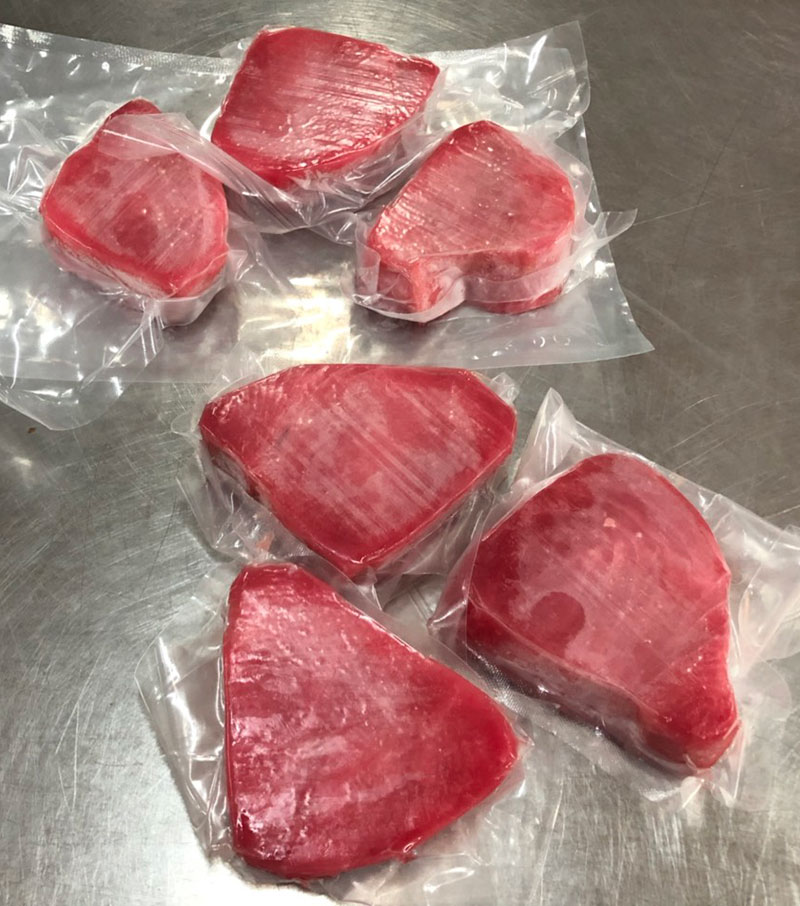 Chế biến cá ngừ Steak 