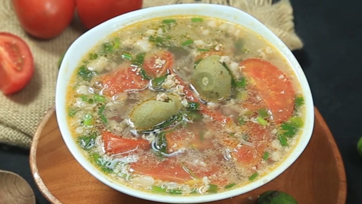 Canh chua nấu với quả dọc