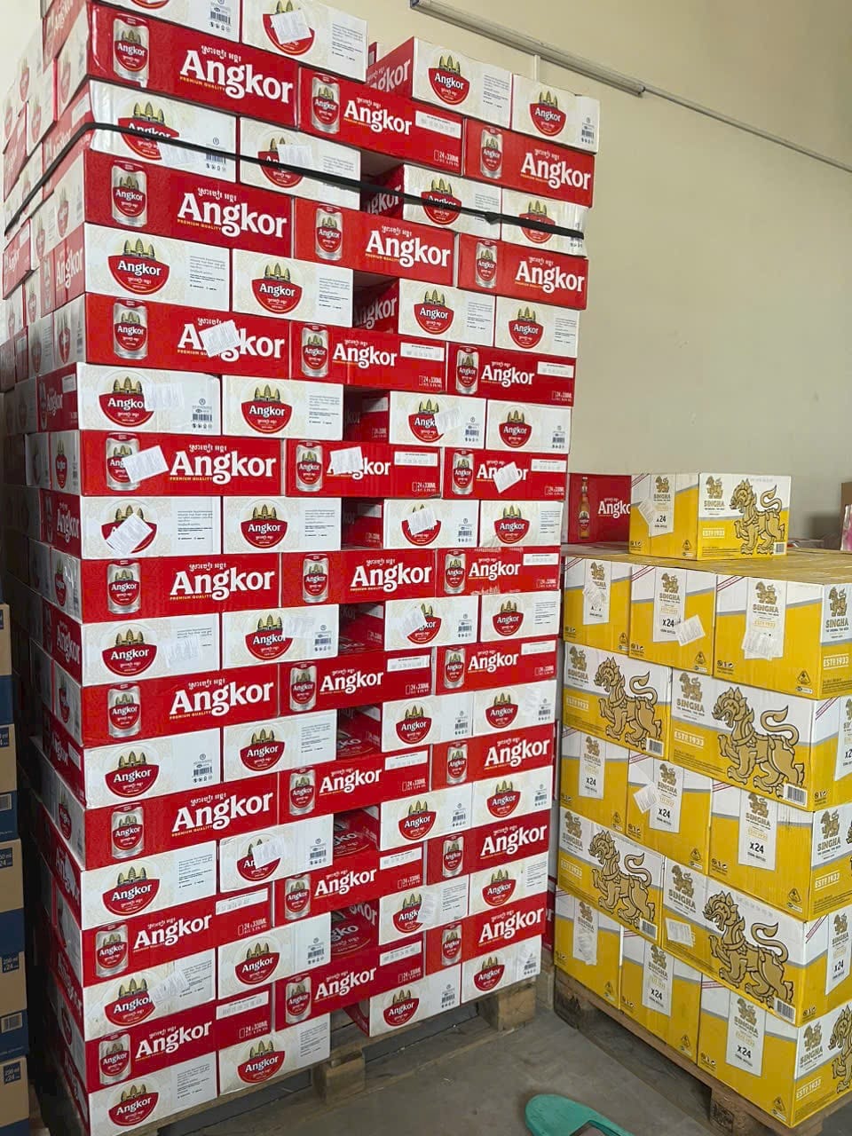 Địa chỉ mua bia Angkor Campuchia chất lượng