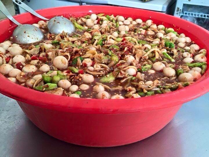 Trộn mắm và cà pháo