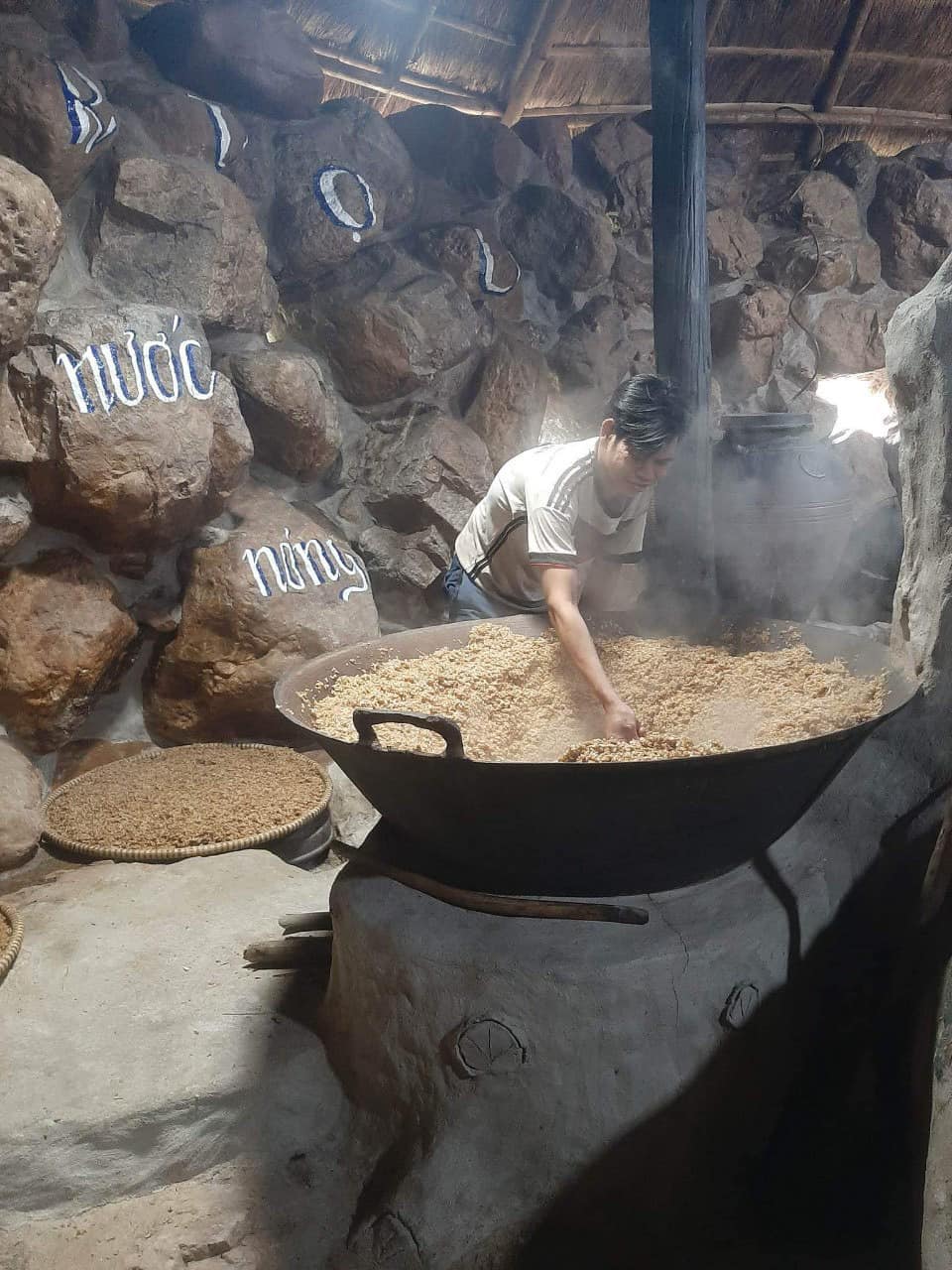 Quy trình làm rượu nước nóng