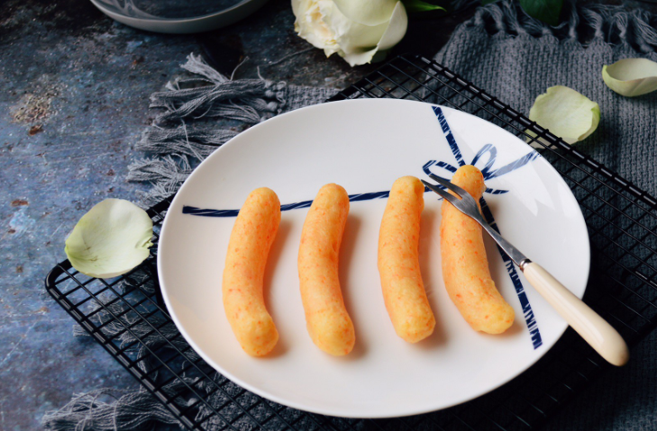 Thông tin sản phẩm xúc xích cá tầm